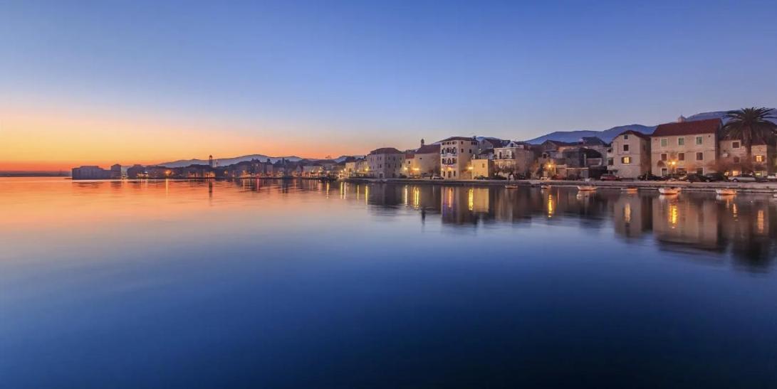 Seaside Gateway Apartment Kastela Dış mekan fotoğraf