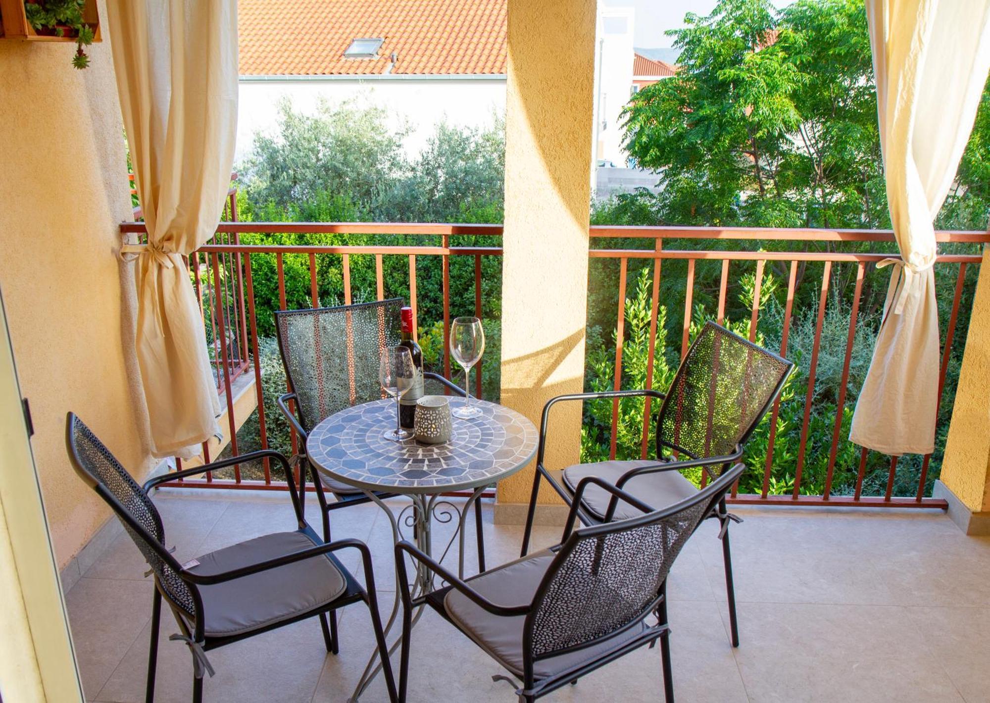 Seaside Gateway Apartment Kastela Dış mekan fotoğraf